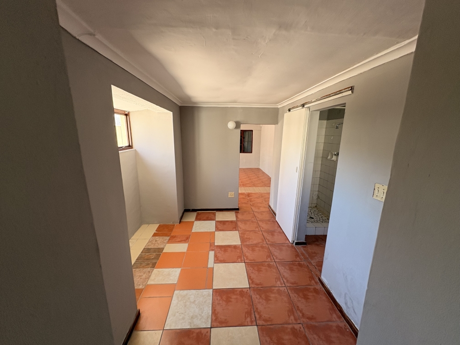 To Let 4 Bedroom Property for Rent in Kirstenhof Western Cape